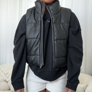 Cropped leather vest